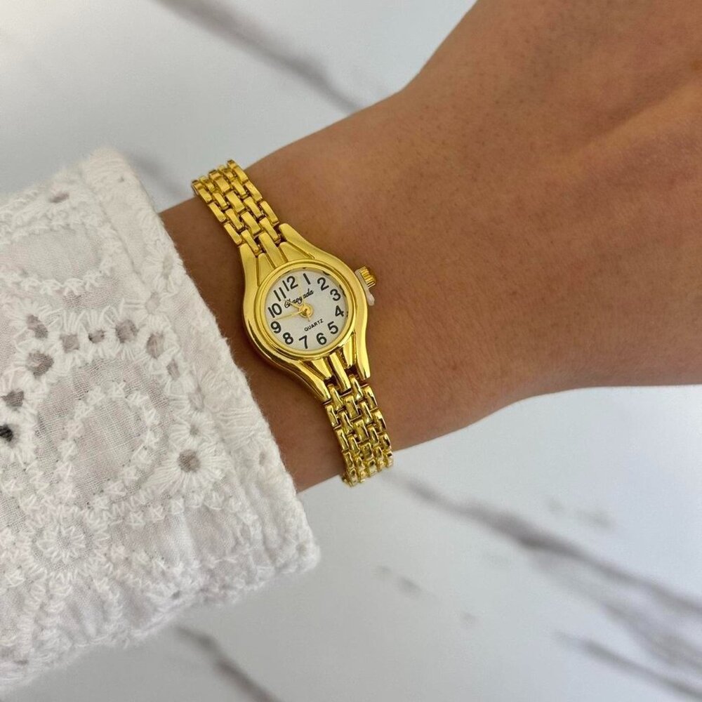 SKU:0089 cute vintage style mini‎ gold/white watch bracelet + in a gift box